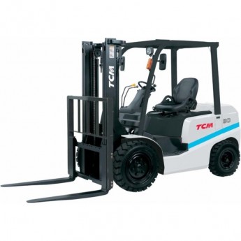 Бензиновый вилочный погрузчик TCM FG30C3